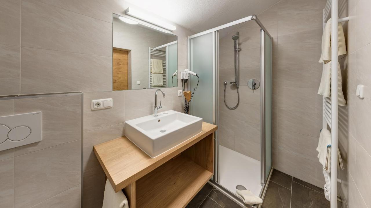 Birkenhof Premium Apart & Suites Lermoos Exterior photo